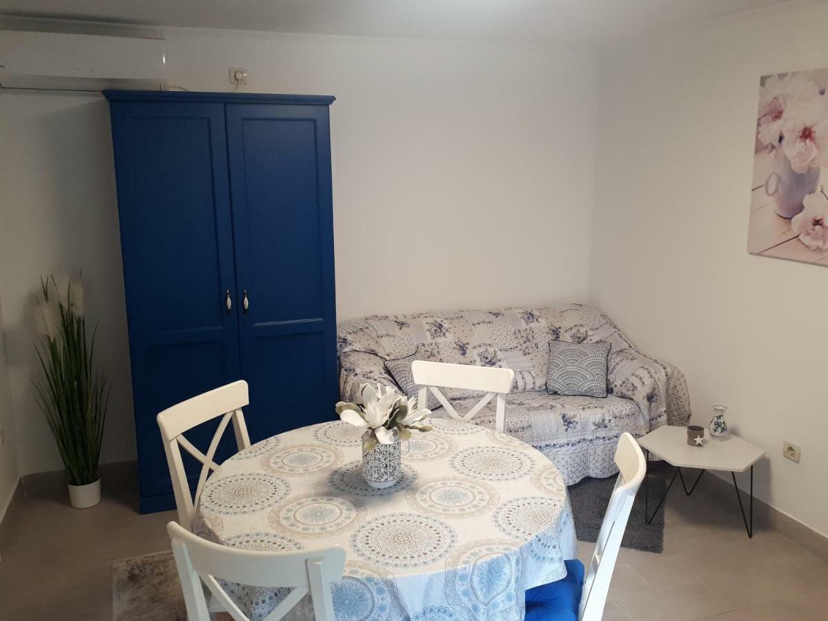 Apartment Terra Rossa Kaštelir エクステリア 写真