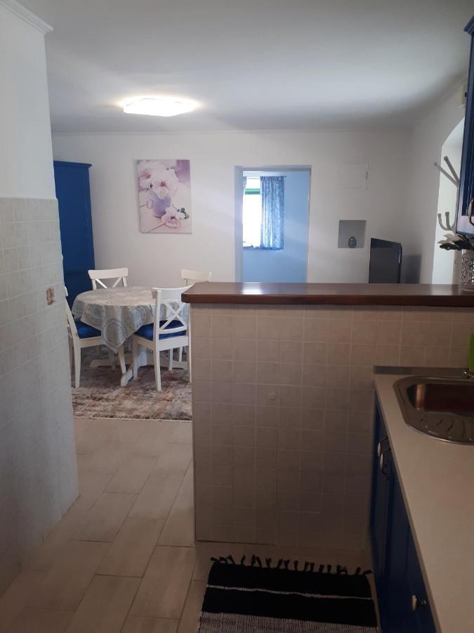 Apartment Terra Rossa Kaštelir エクステリア 写真