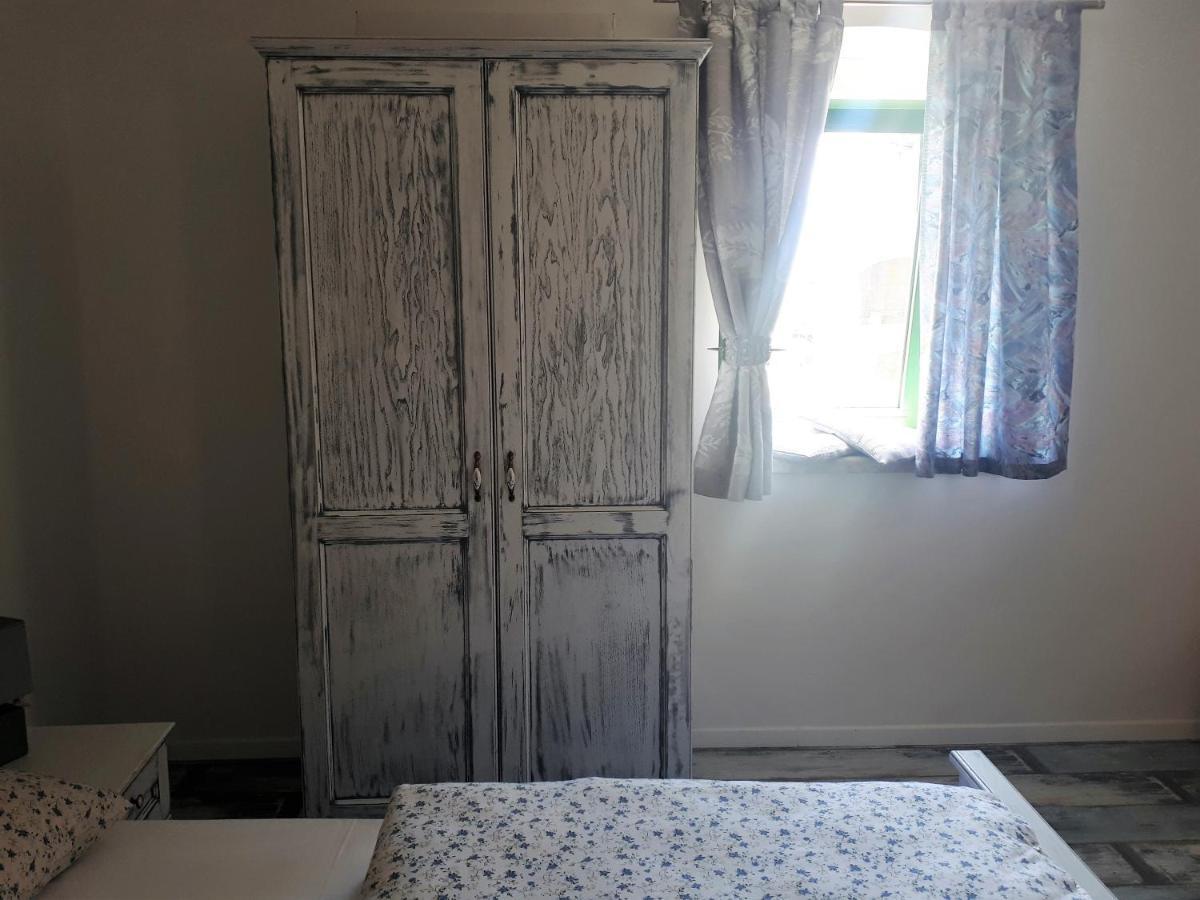 Apartment Terra Rossa Kaštelir エクステリア 写真