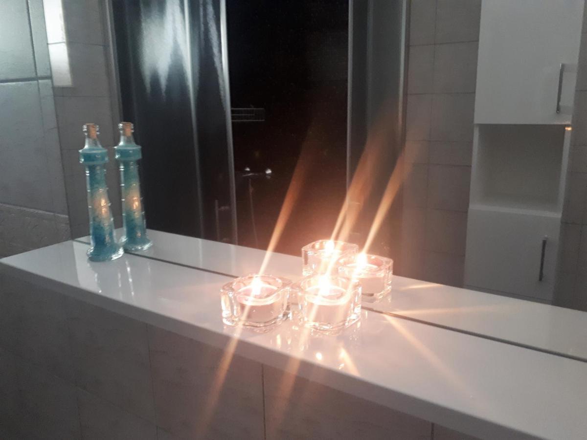 Apartment Terra Rossa Kaštelir エクステリア 写真