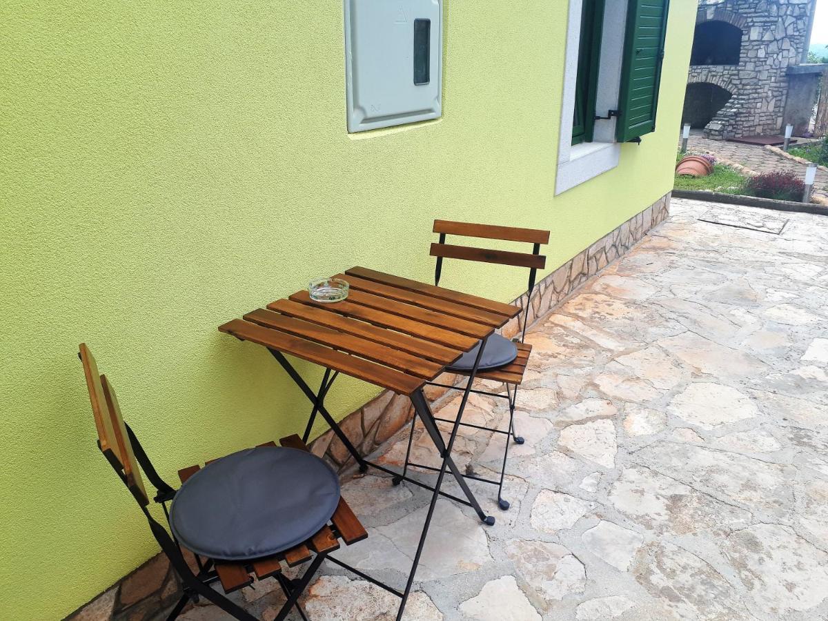 Apartment Terra Rossa Kaštelir エクステリア 写真